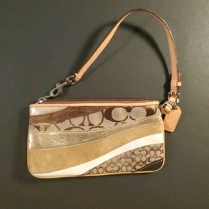 COACH - SUEDE WRISTLET